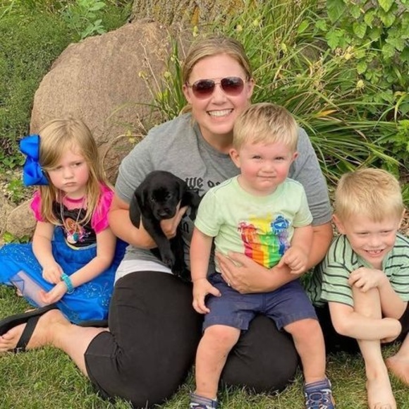 Meet your Posher, Cindy - Picture 1 of 1